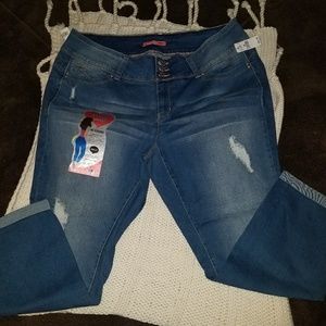 Wanna betta butt jeans!